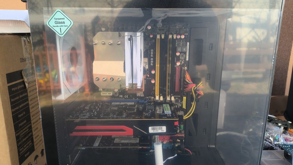 Retro quad core q9550 128ssd 1tb hd7770