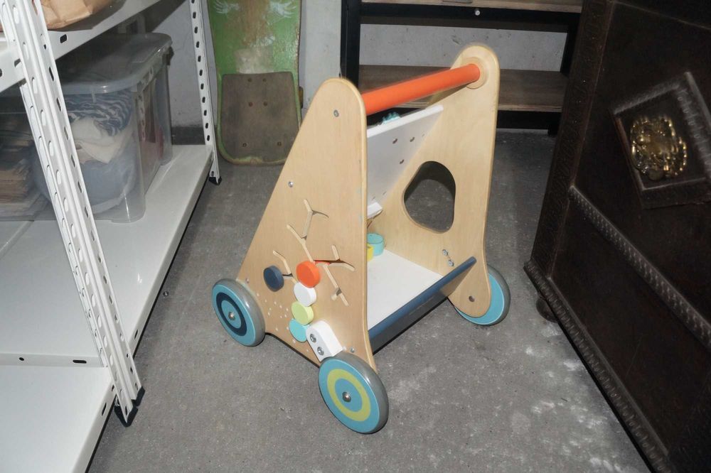 Andarilho Multiactividade de Madeira Saro 12M+ como novo.