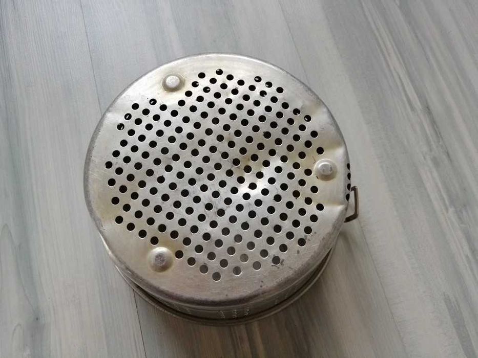 Aluminiowe sitko / durszlak / cedzak. Solidne, wytrzymałe. PRL.