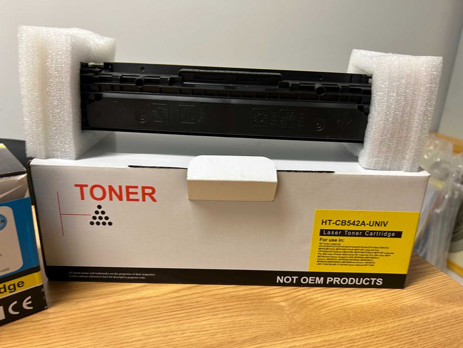 Tinteiros vazios HP15 e HP-CB540 a CB543