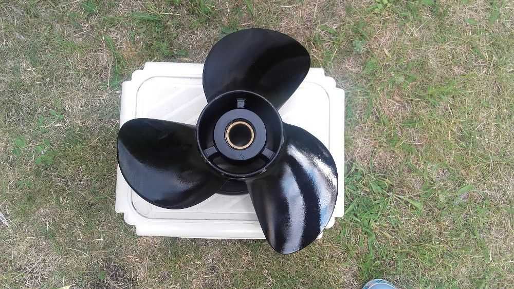 Śruba napędowa motorówki ,łodzi