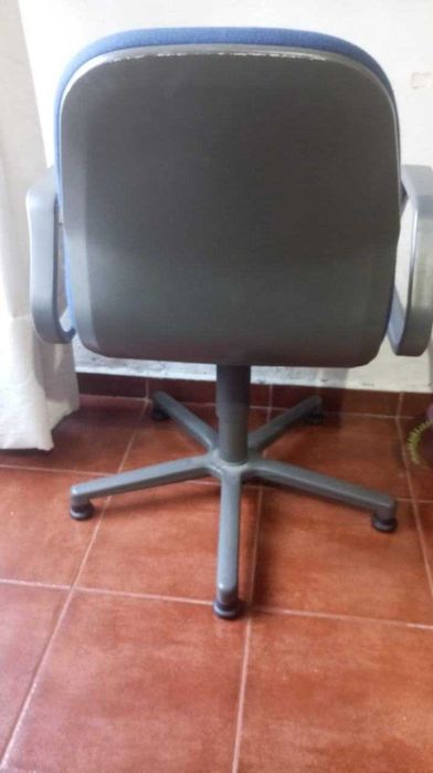 Cadeira de Escritório em bom estado