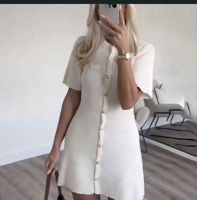 Продам нову сукню