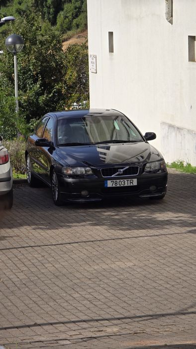 Volvo s60 T5 300cv (troco por mota)