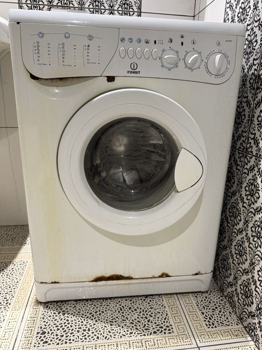 Пральна машинка indesit недорого