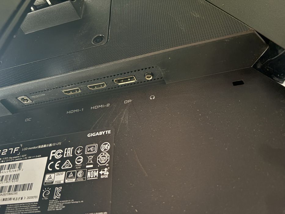 Monitor Gigabyte G27F