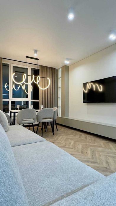 Продаж!!! 2-кімнатна квартира Варшавський 2 поверх 5 перепоступка