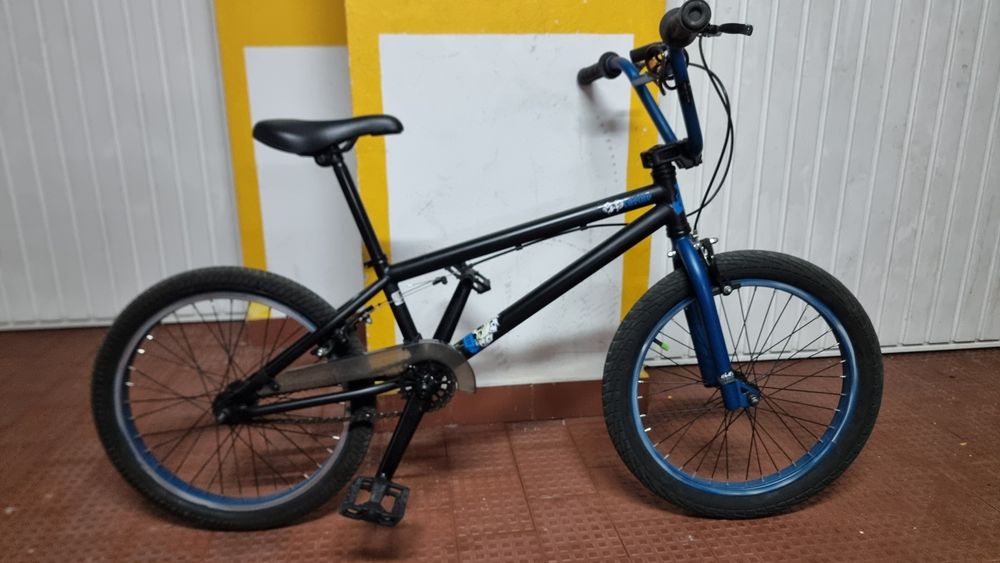 BMX Stolen Casino aceito troca por BTT tama S