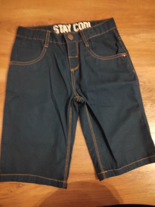 Spodenki granatowe C&A