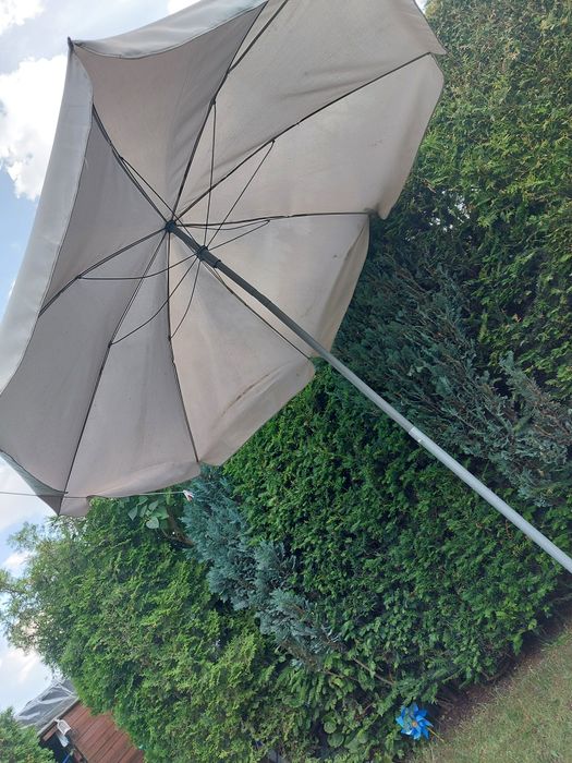 Sprzedam parasol ogrodowy