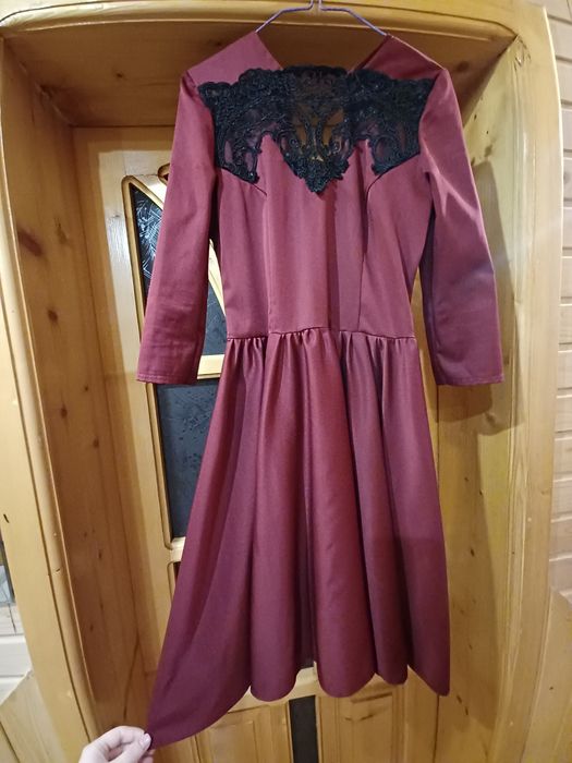 Продам сукню в чудовому стані