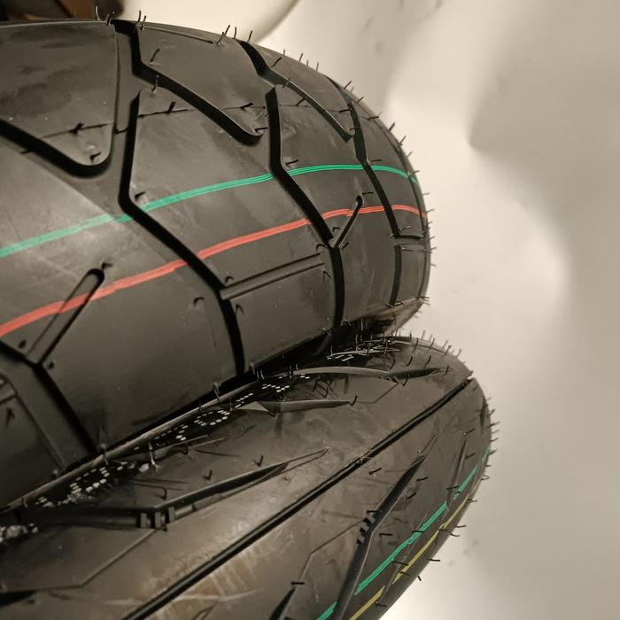 KTM RC Duke 125 Cb 125r Komplet Opon Przód Tył Nowe 25 rok Jakosc