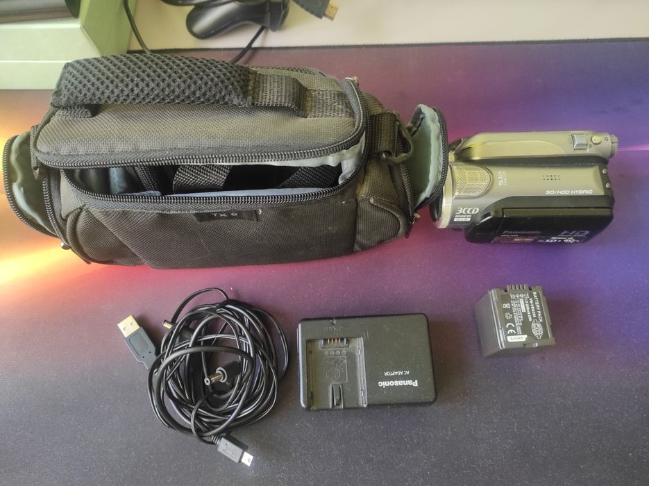 Відеокамера Panasonic