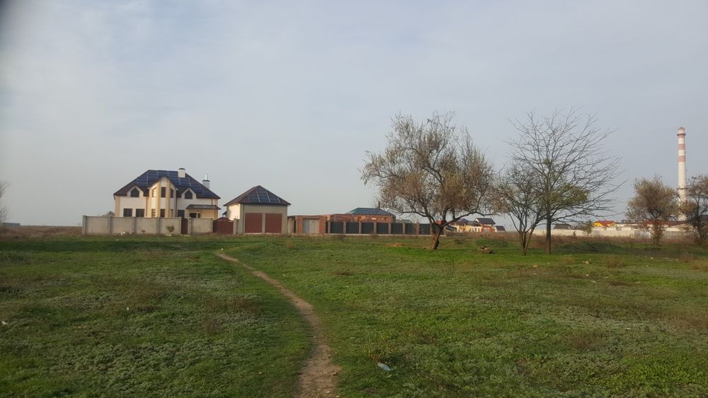 Продам земельный участок (р-н 2го Таврического, Миколи Гринька 207)