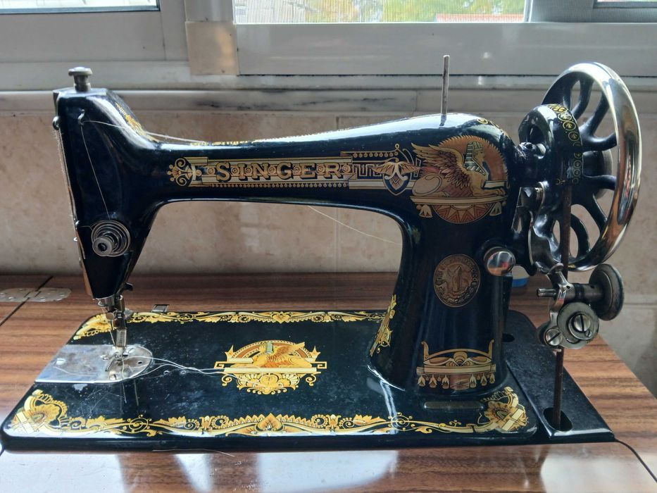 Máquina de costura Singer