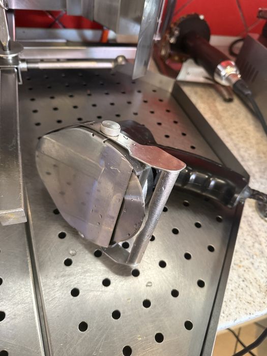Noz hendi do kebaba