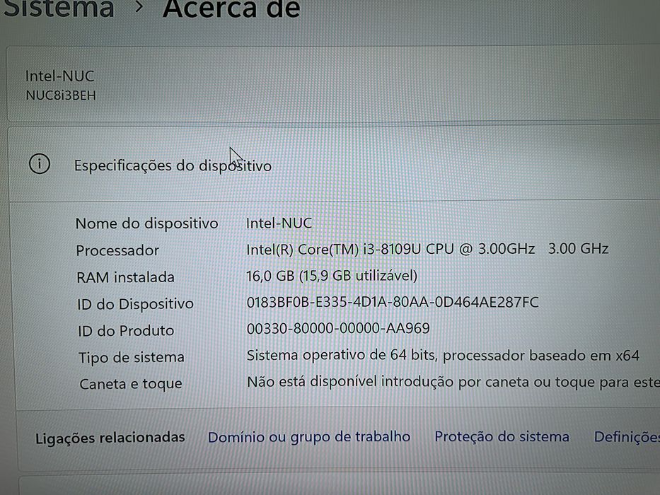 Intel NUC i3- 16gb Ram e 500 rom