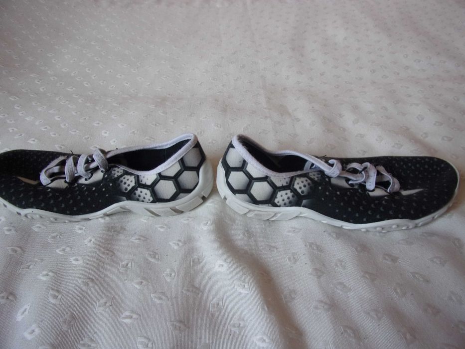 Tenisówki, buty zmienne chłopiec 33