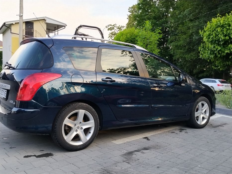 Peugeot  308 sw spot.