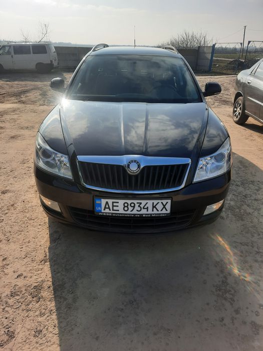 Skoda Octavia 2010 VIN TMBHJ61Z2B2035551 фото оголошення 12 з 15
