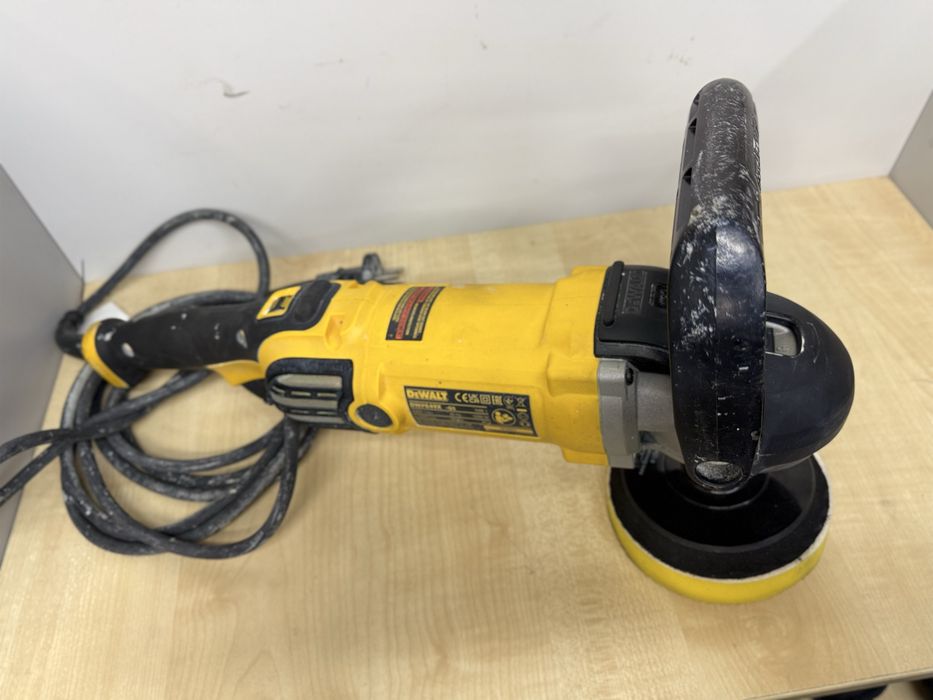 Polerka Dewalt DWP849X na kabel