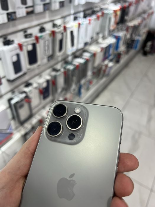 Iphone 15 pro max 256gb 88% natural