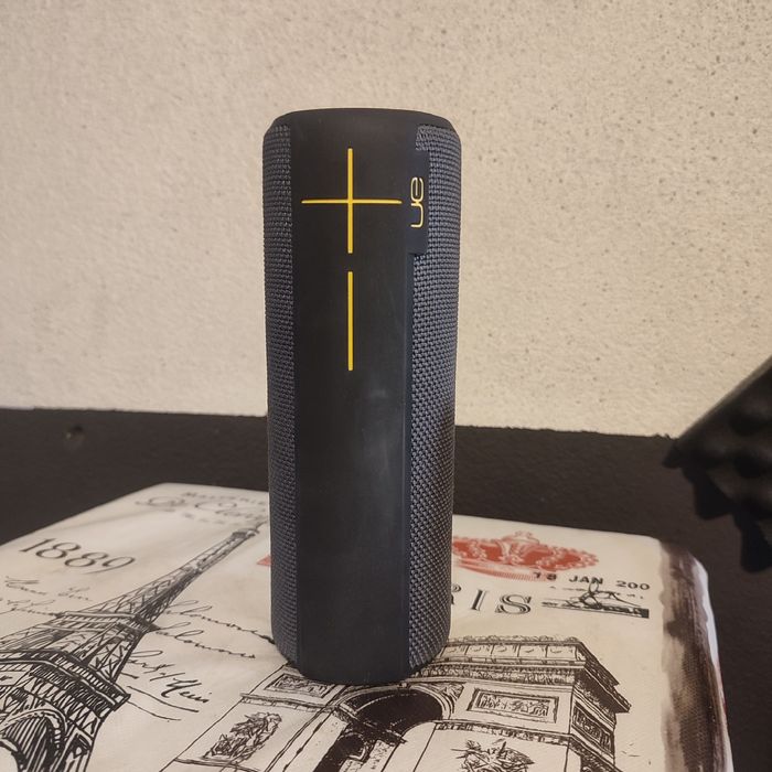 Coluna portátil UE BOOM 2
