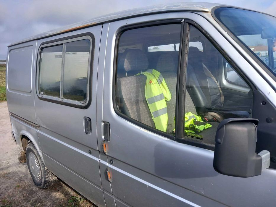 Ford transit 7 lugares