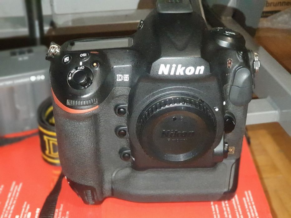 Nikon D5 przebieg 28 tys