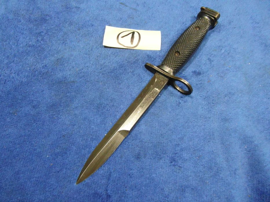 Bagnet m 7 colt amerykański