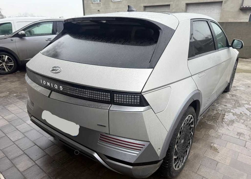Hyundai Ioniq 5  2023