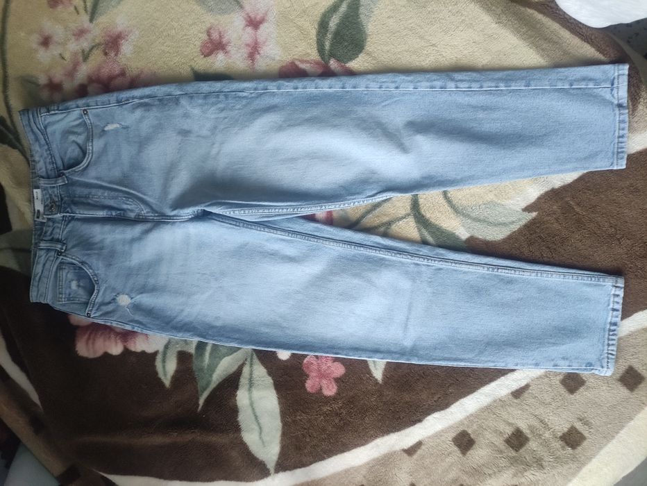 Spodnie Mom jeans