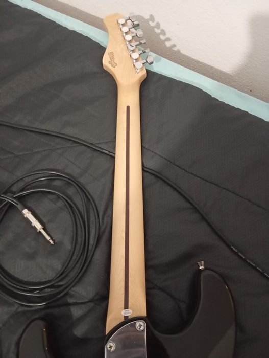 Guitarra elétrica