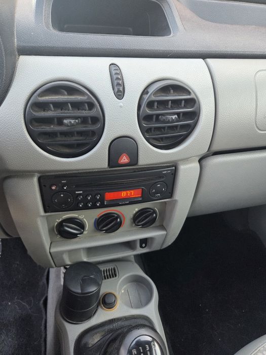 Renault Kangoo de 5 lugares