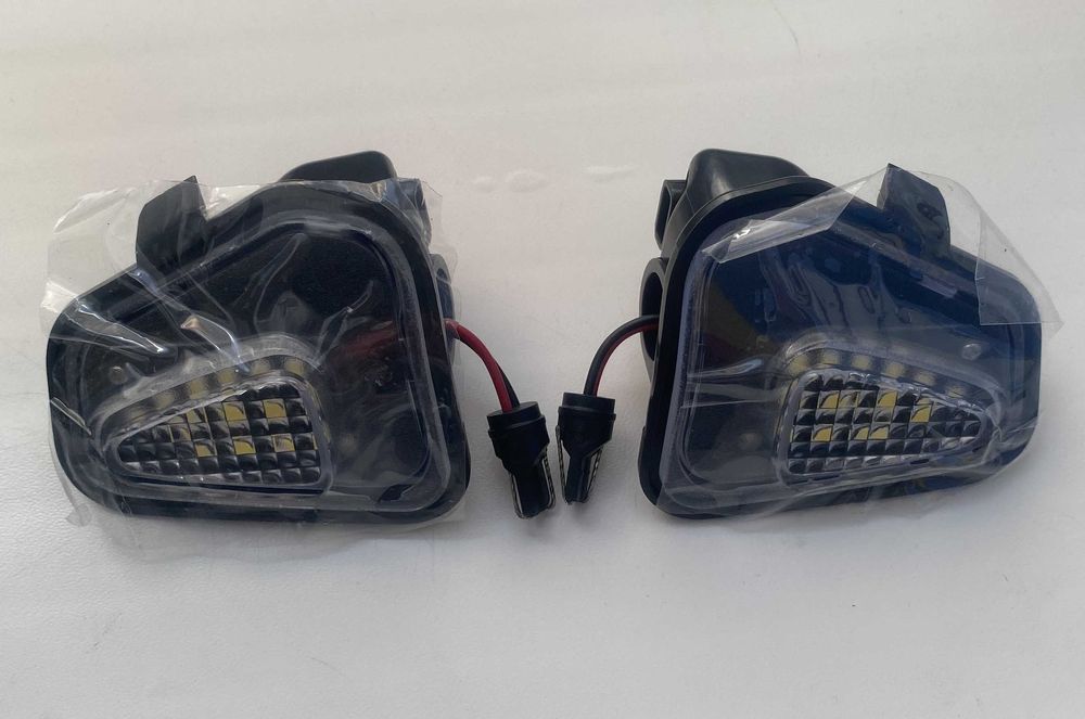 Світлодіодний світильник бічних дзеркал VW Jetta Passat B7 CC Scirocco