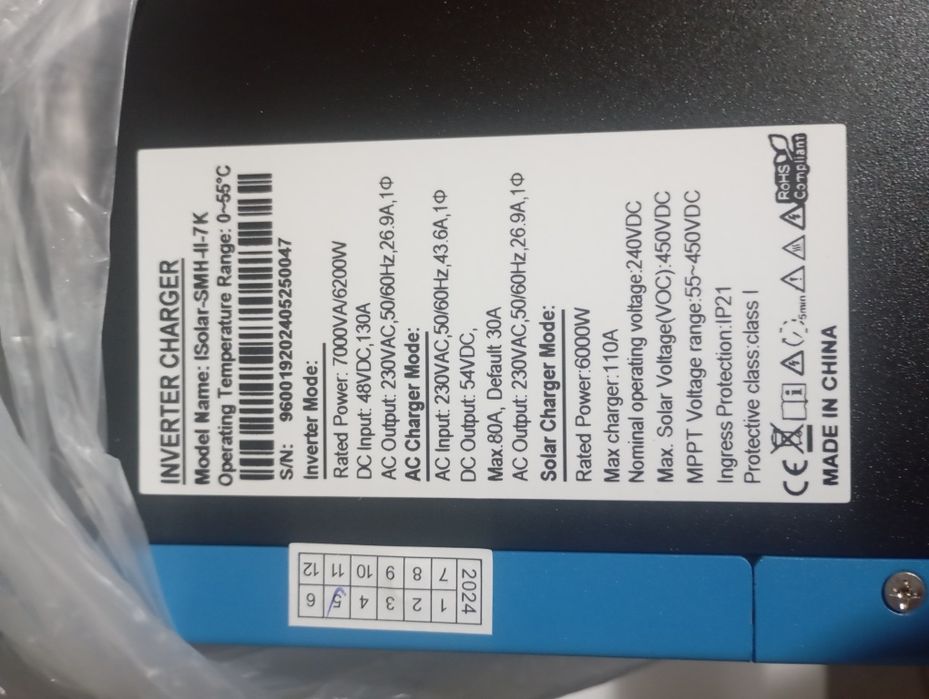 Продам гібридний інвертор 6.2 кВ з акамуляторами і бмс т