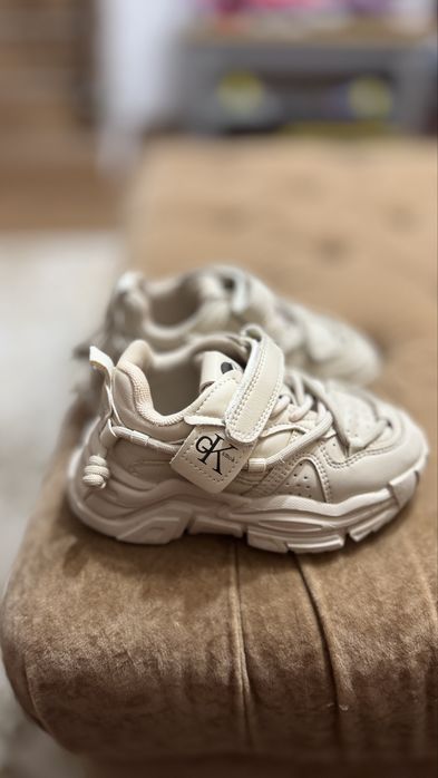 Кросівки CK на дівчинку або хлопчика