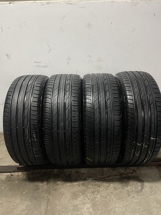 215/50 R18 92W Bridgestone Turanza T001 Opony letnie 6.91 mm bieznika