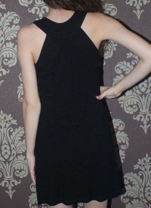 MANGO czarna imprezowa mini sukienka z cekinami