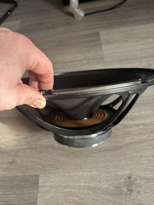 Профессиональный низкочастотный динамик 18 Sound 15W500 15 дюймов