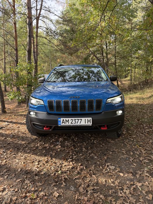 Продам Jeep Cherokee Trailhawk 2019 року