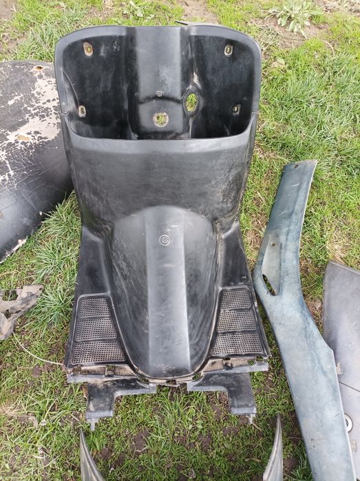 Підгазетник хонда діо 27 28