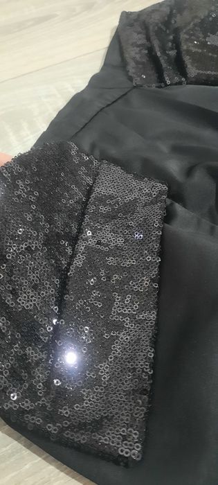 Продам юбку карандаш (Новая)