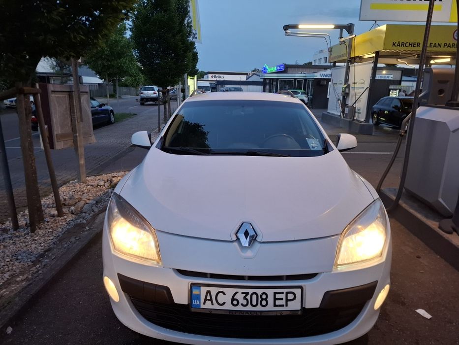 Авто рено меган 3