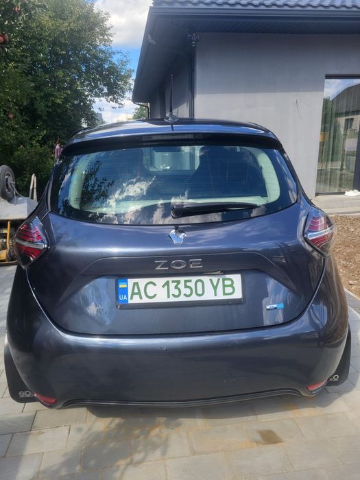 Renault ZOE Рено зоя 2021