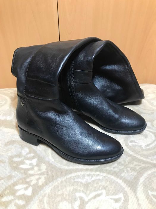 Високі шкіряні чоботи ботфорди 35-й розмір