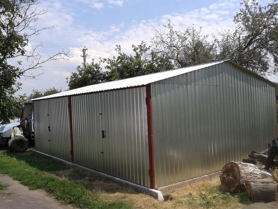 Гарж метелевий металоконструкції