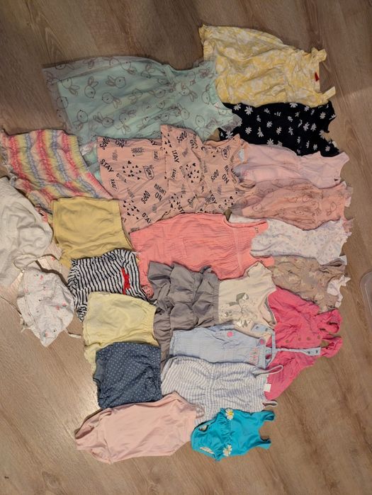 Ubranka dla dziewczynki