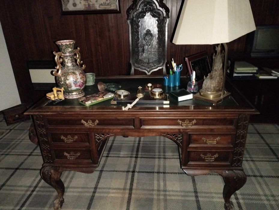 Mesa Executiva Premium para Escritório (linha século XVII)