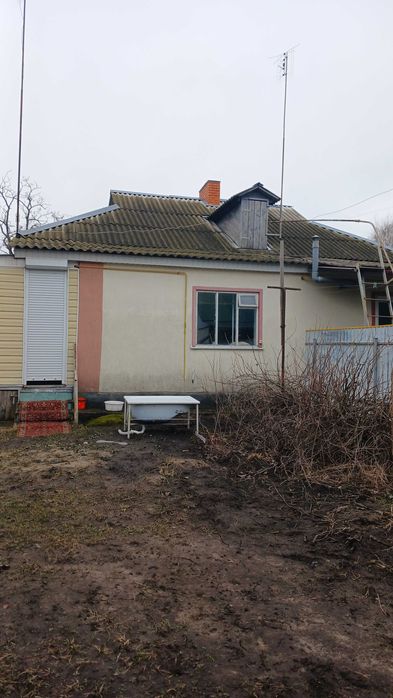 Продаж 1/2 будинку  в р-н Загребля(біля г-р-к”Хуторок”).